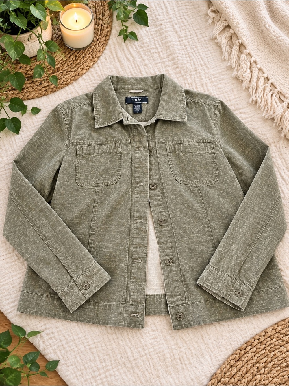 Jones Wear Olive Green printed pattern Button-Front Jean Jacket